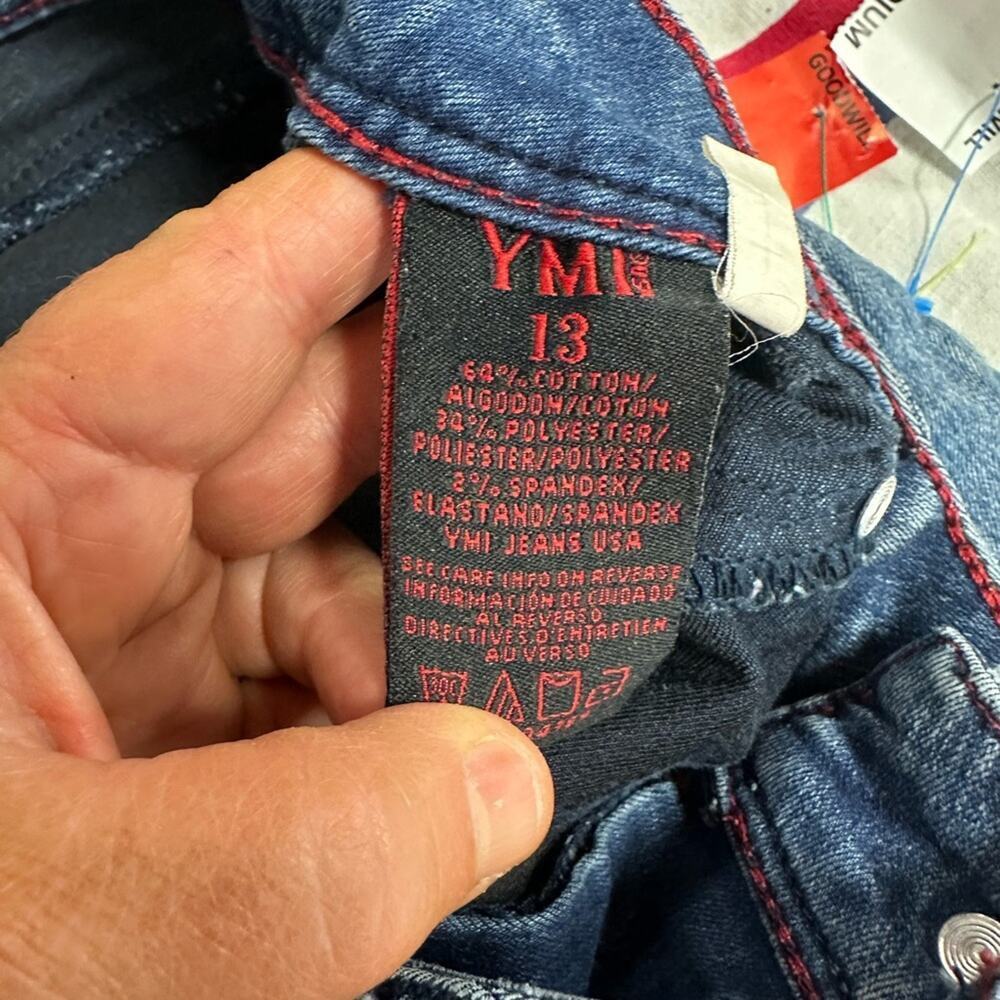 YMI Skinny Leg Embroidered Jeans - Picture 3 of 10